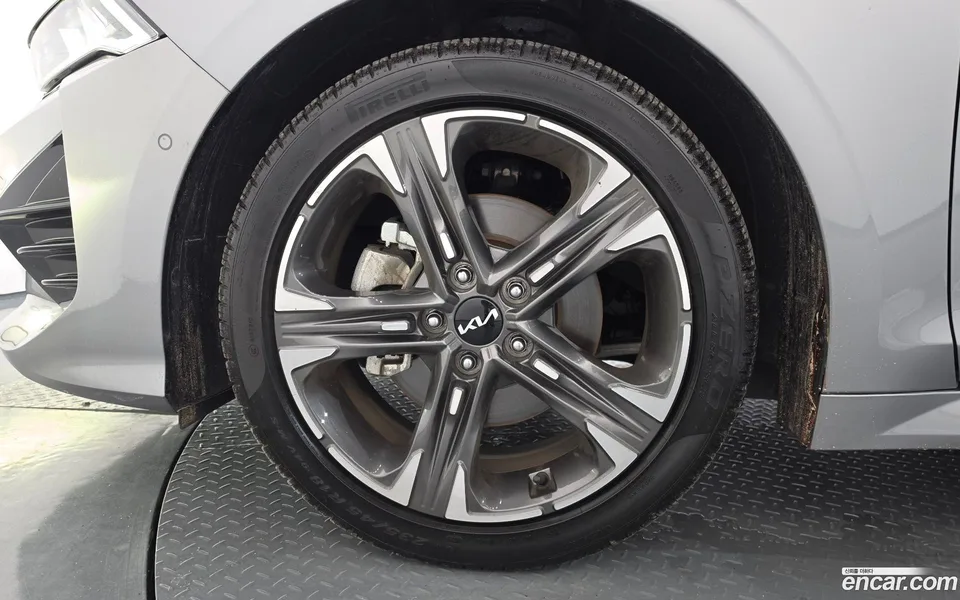 Kia K5 2.0 2023 — миниатюра 2