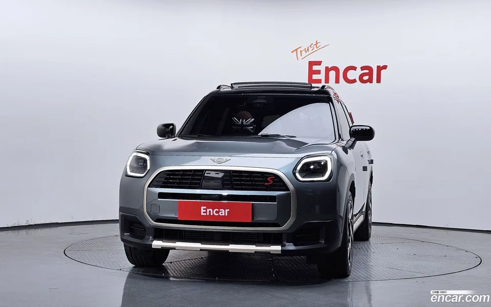 MINI Cooper S Countryman ALL4 2024 — thumbnail 3