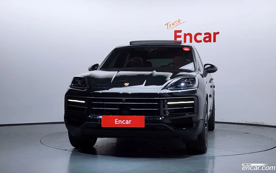 Porsche Cayenne 3.0 2025 — thumbnail 3