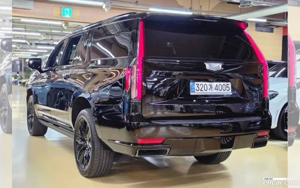 Cadillac Escalade 6.2 ESV 2022 — thumbnail 4