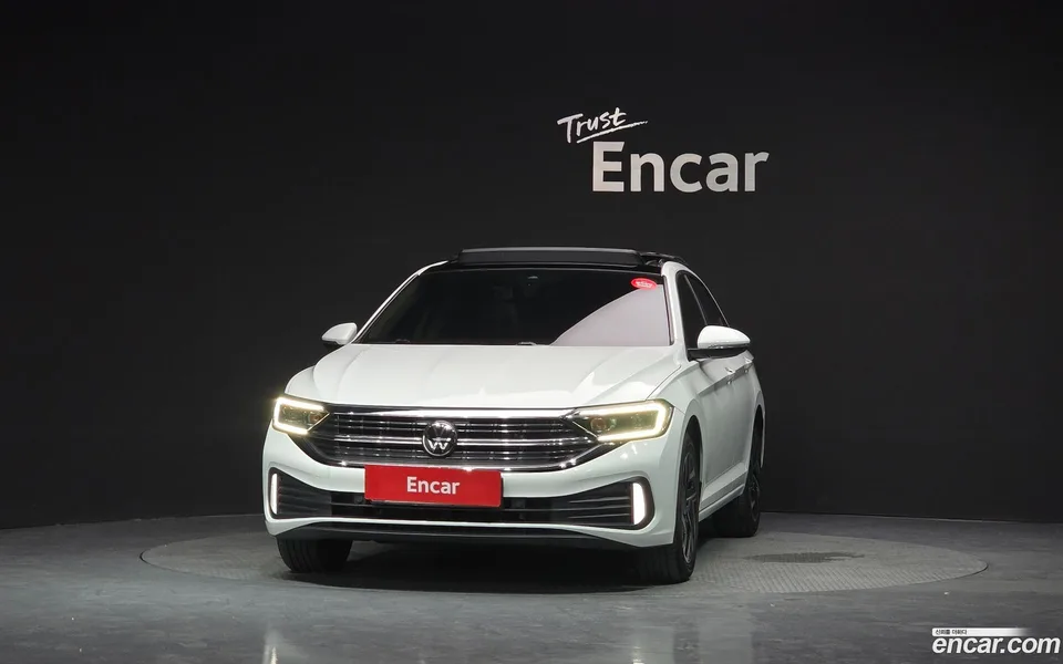 Volkswagen Jetta 1.5 TSI 2023 — thumbnail 3