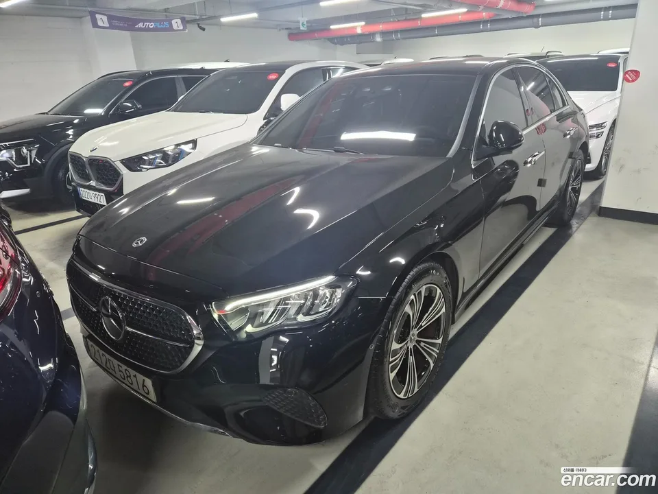 Mercedes-Benz E-Class E200 2025 — photo 1, buy with delivery to Moscow