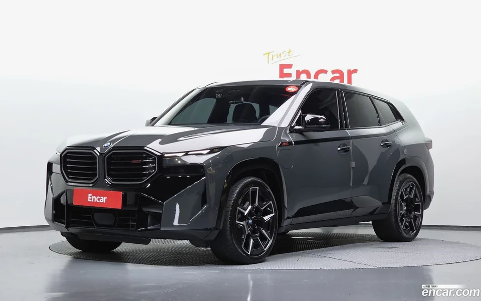BMW XM 4.4 2025 — photo 1, buy with delivery to Moscow