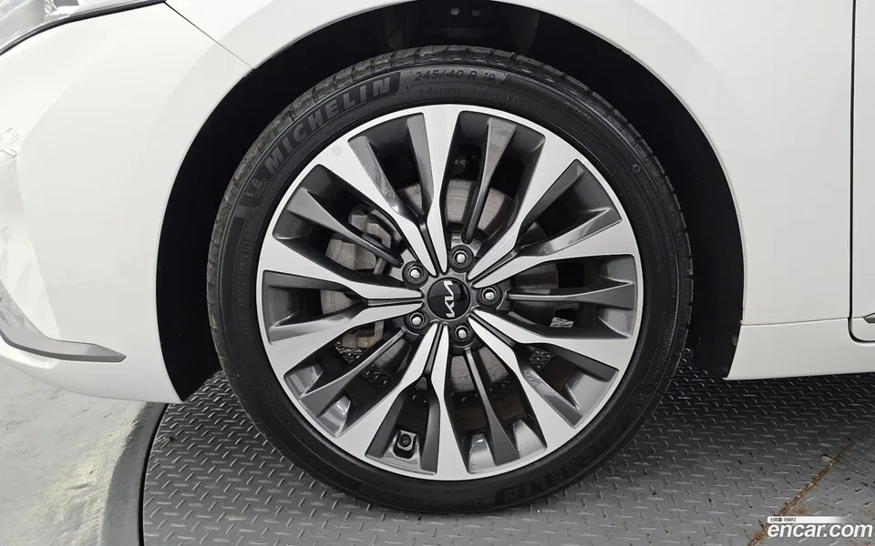 Kia K8 2.5 2WD 2022 — thumbnail 2