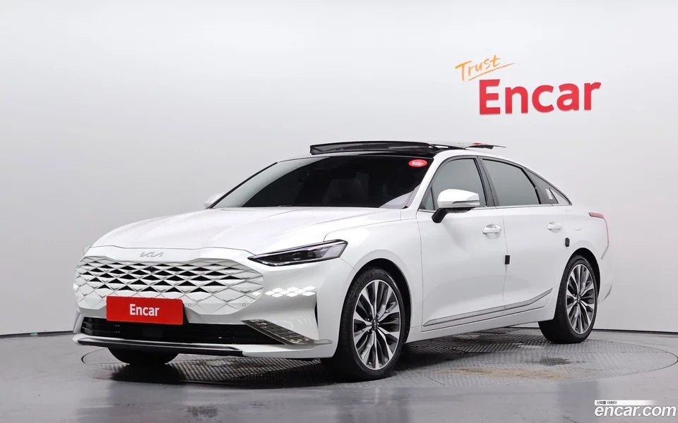 Kia K8 2.5 2WD 2022 — photo 1, buy with delivery to Moscow