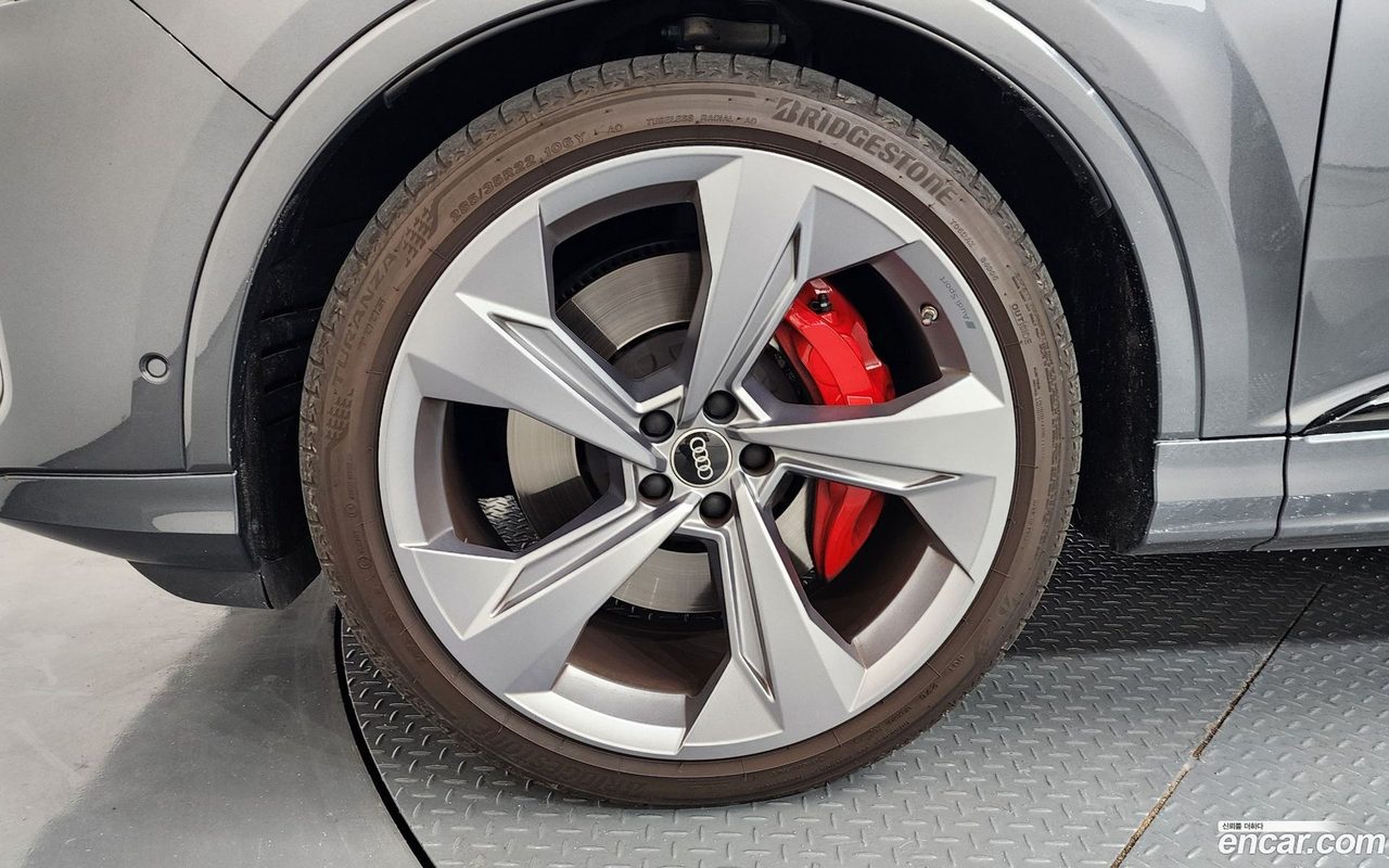 Audi SQ7 (4M) 2025 — 5