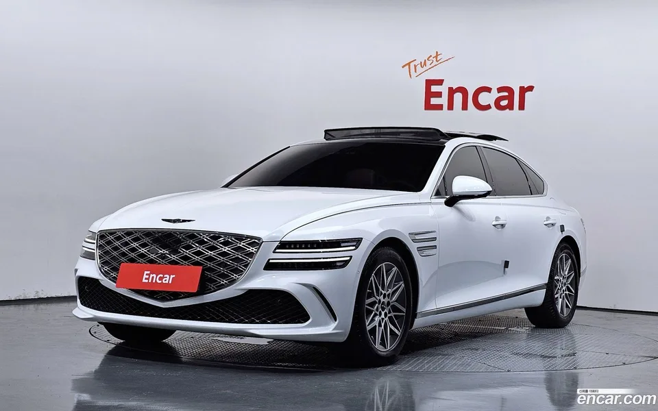 Genesis G80 2.5 AWD 2024 — photo 1, buy with delivery to Moscow