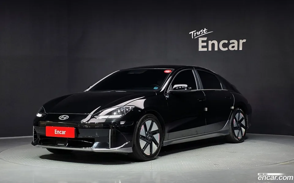 Hyundai Ioniq 6 AWD 2022 — photo 1, buy with delivery to Moscow