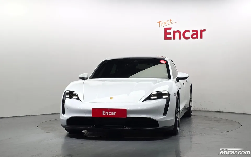Porsche Taycan 4S 2024 — thumbnail 3