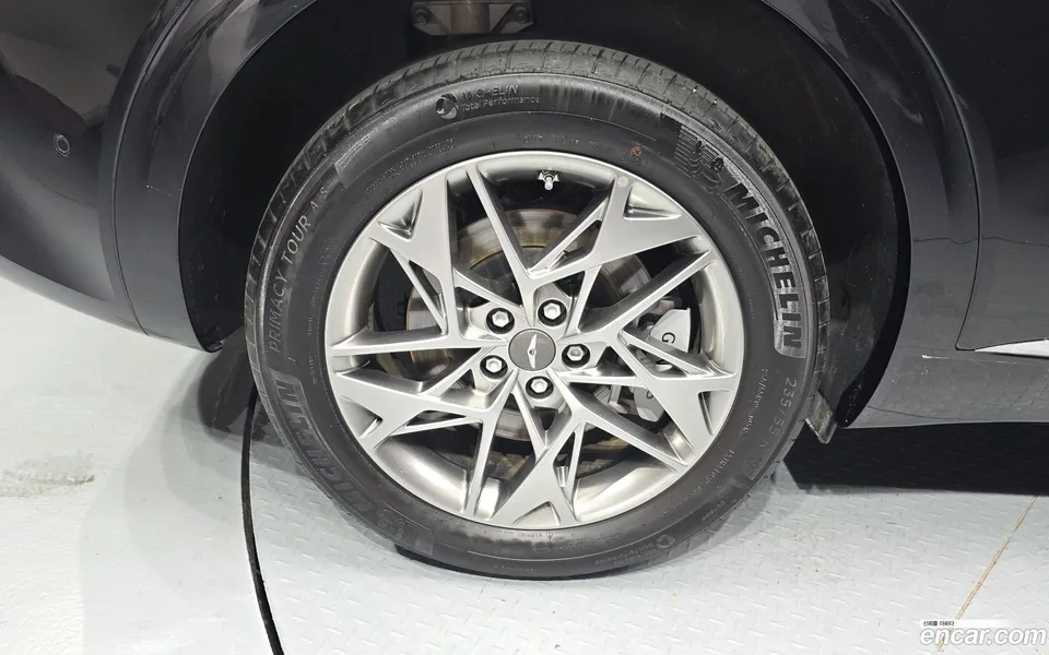 Genesis GV70 2.5T 2WD 2023 — thumbnail 5