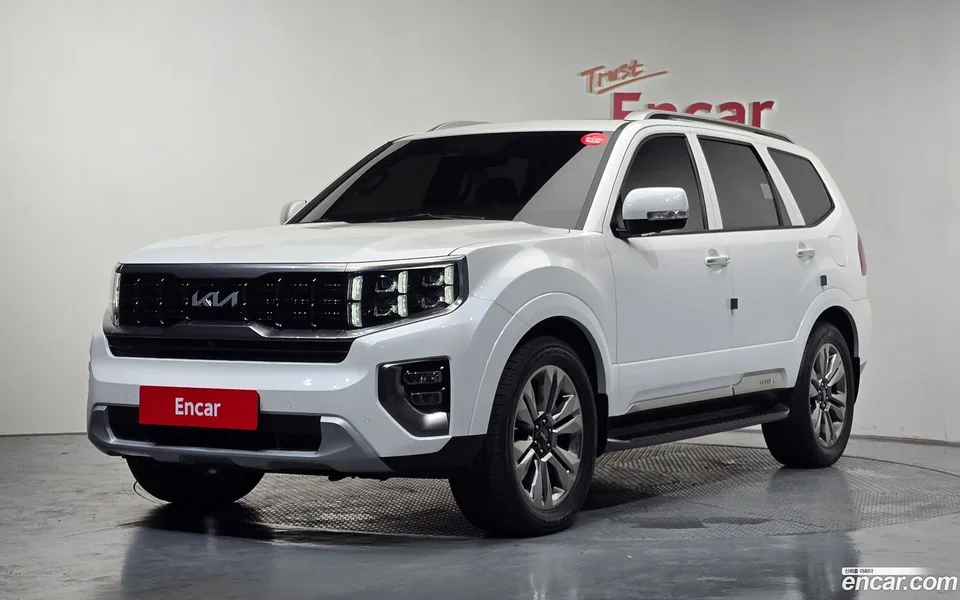 Kia Mohave The Master 3.0 4WD 7 2022 — photo 1, buy with delivery to Moscow