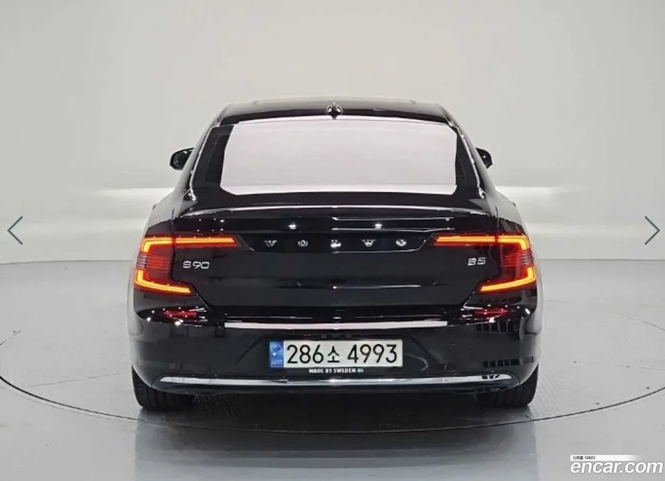 Volvo S90 B5 2022 — thumbnail 3