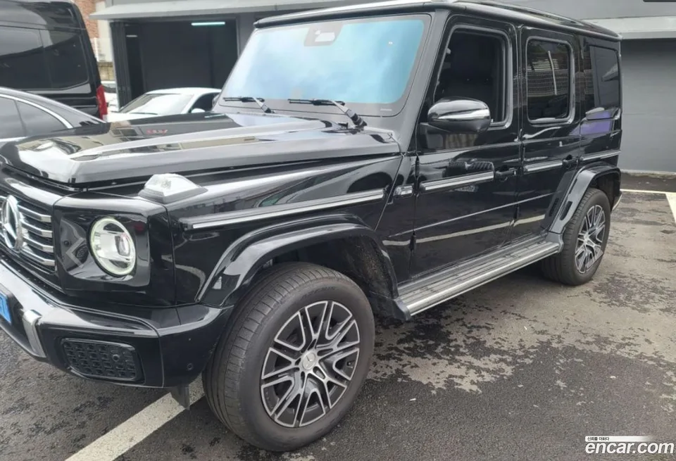 Mercedes-Benz G-Class G580 EQ 2025 — thumbnail 4