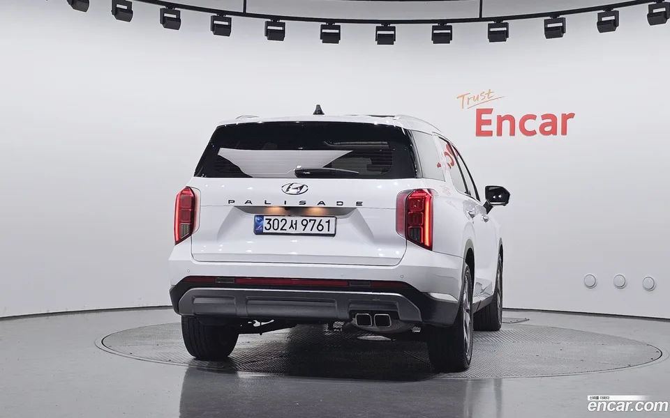 Hyundai Palisade 2.2 2WD 2023 — миниатюра 4