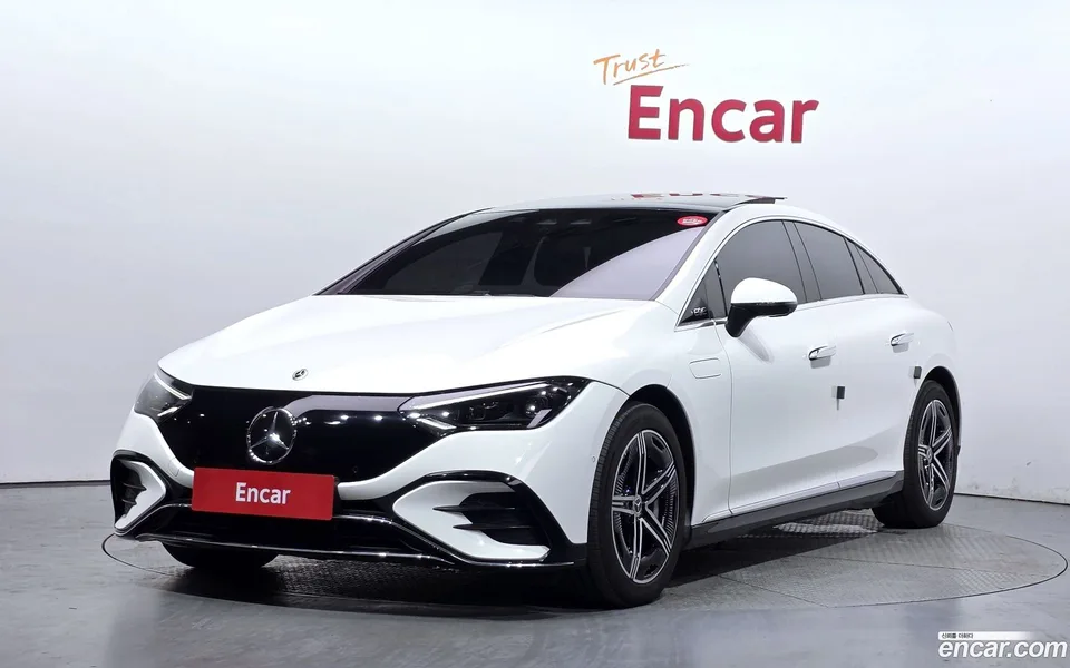 Mercedes-Benz EQE EQE350+ 2023 — photo 1, buy with delivery to Moscow