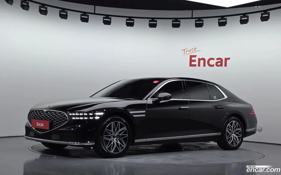 Genesis G90 3.5 AWD 2024 — photo 1, buy with delivery to Moscow