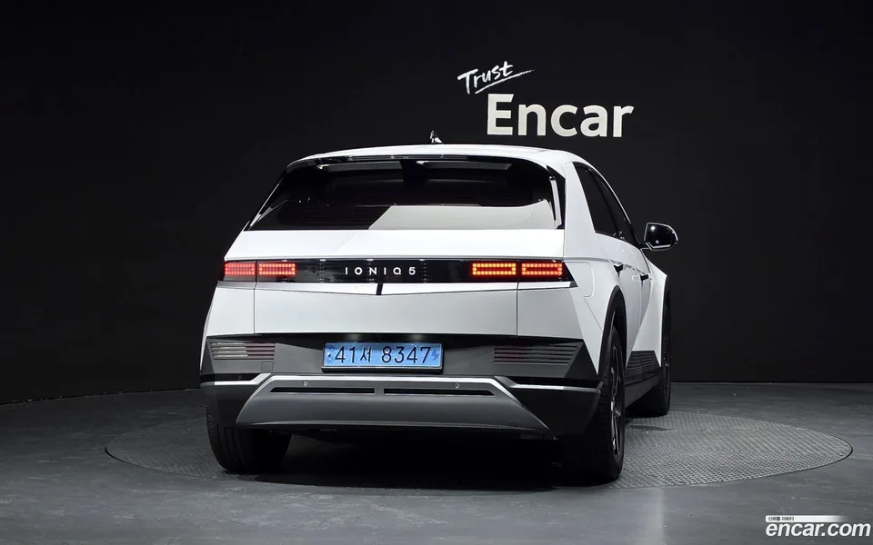 Hyundai Ioniq 5 2024 — thumbnail 4