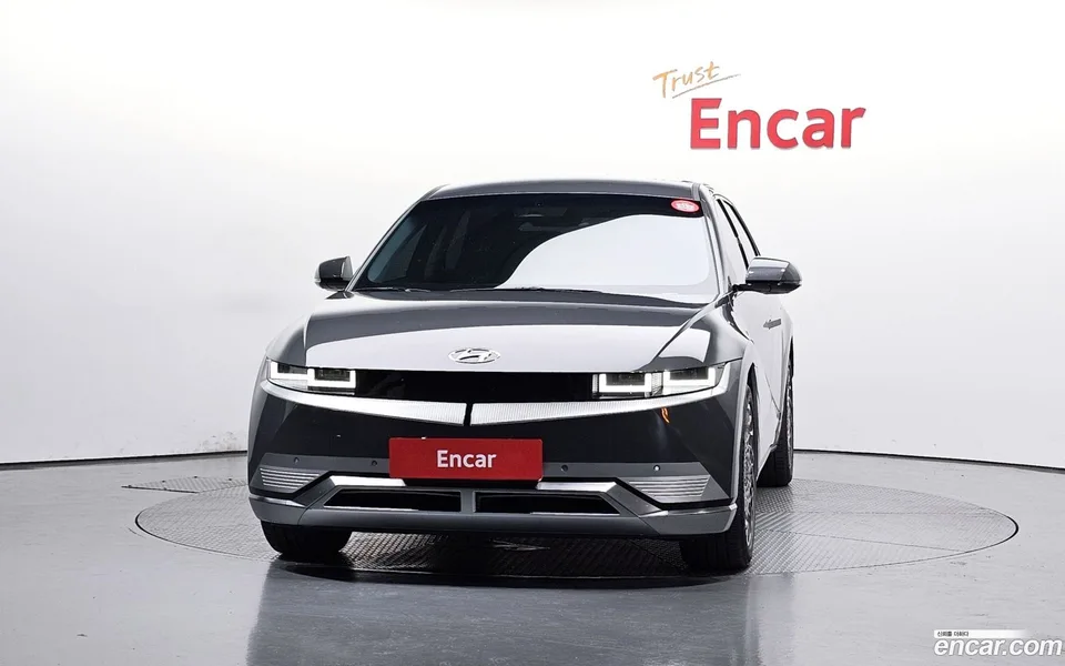 Hyundai Ioniq 5 2024 — thumbnail 3