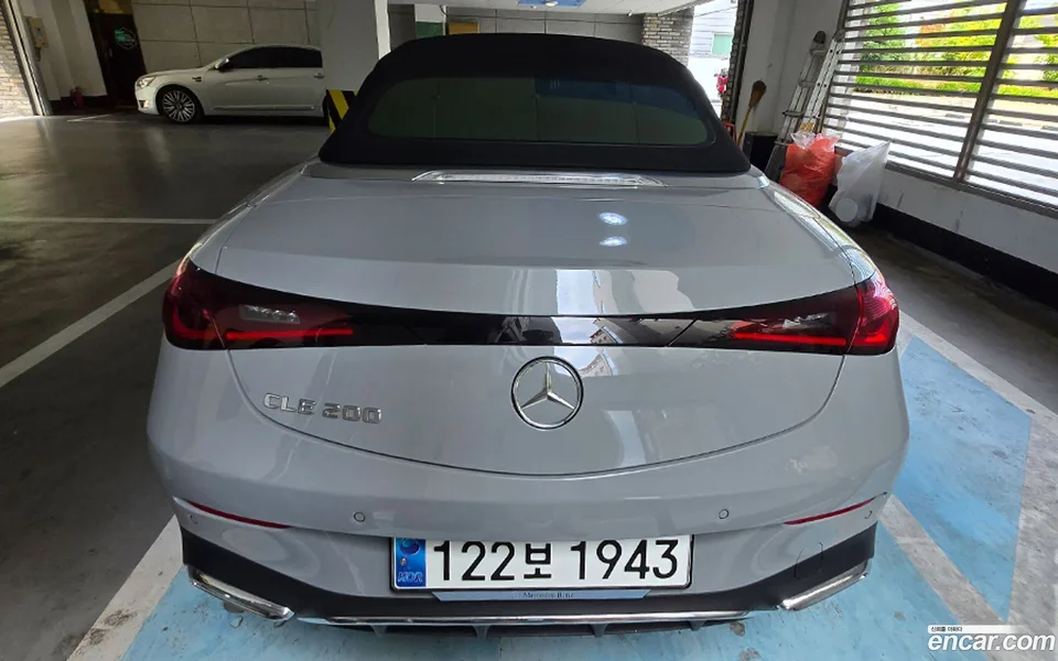 Mercedes-Benz CLE-Class CLE200 2025 — thumbnail 2