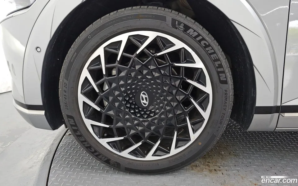 Hyundai Ioniq 5 2024 — миниатюра 5