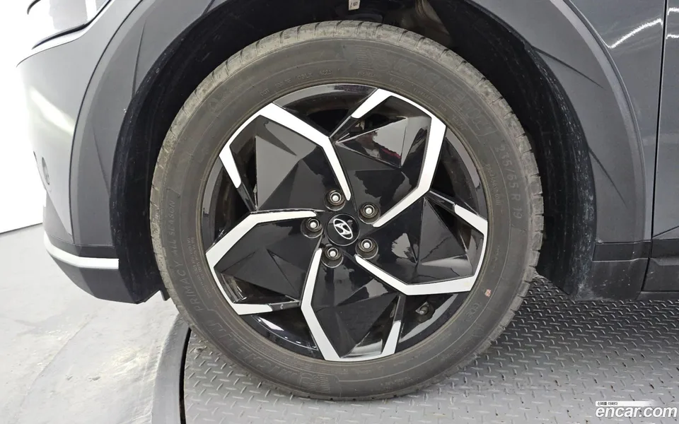 Hyundai Ioniq 5 2024 — миниатюра 5