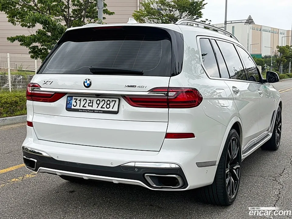BMW X7 xDrive 40i M 6 2022 — thumbnail 4