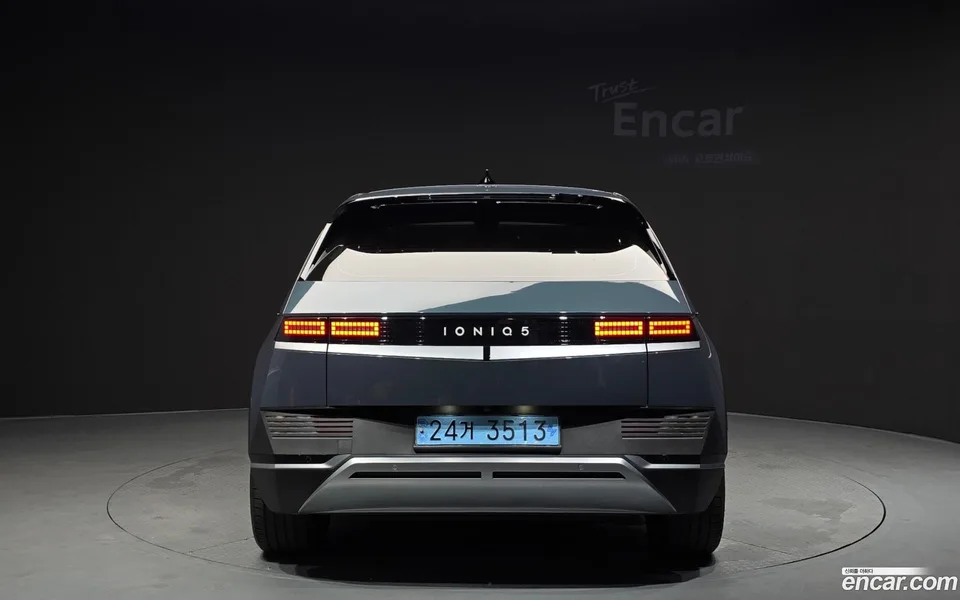 Hyundai Ioniq 5 2024 — thumbnail 4