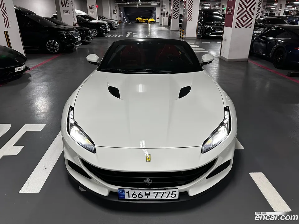 Ferrari Portofino M 3.9 V8 2023 — photo 1, buy with delivery to Moscow