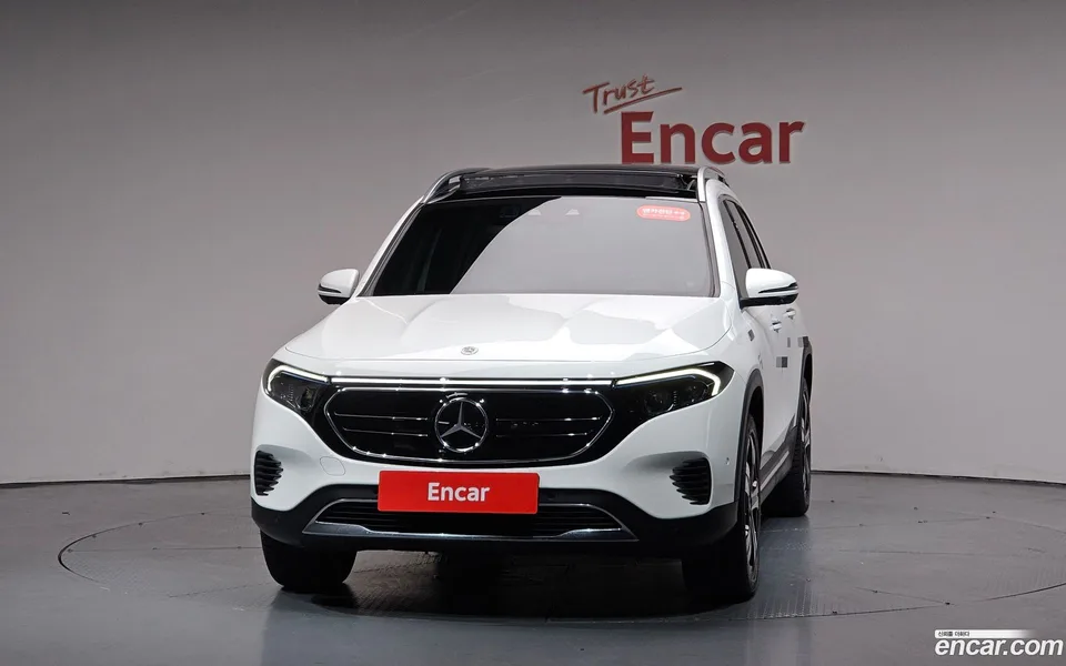 Mercedes-Benz EQB EQB300 4MATIC 2022 — thumbnail 3