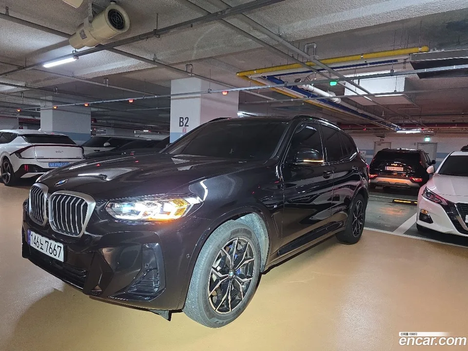 BMW X3 xDrive 20i M 2023 — thumbnail 4