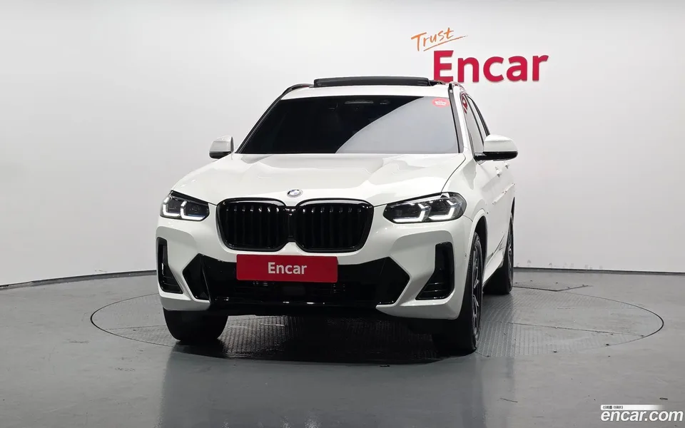 BMW X3 xDrive 20i M 2022 — thumbnail 3