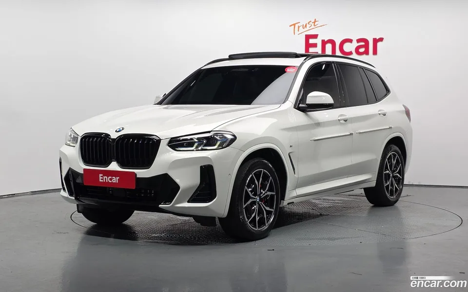 BMW X3 xDrive 20i M 2022 — photo 1, buy with delivery to Moscow
