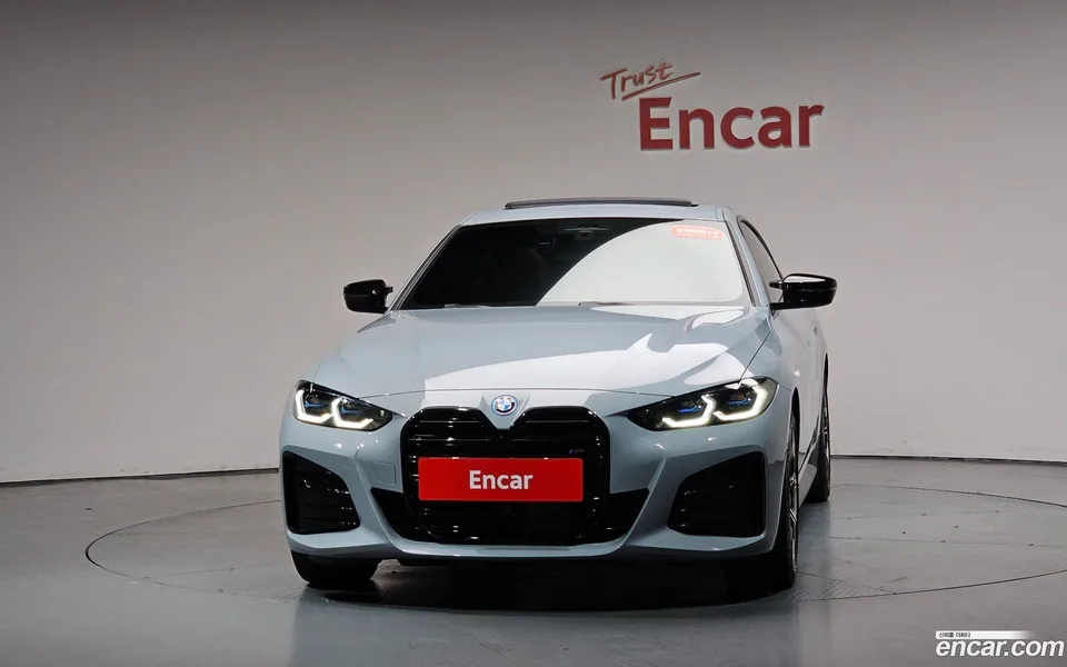 BMW i4 eDrive40 M 2023 — thumbnail 3