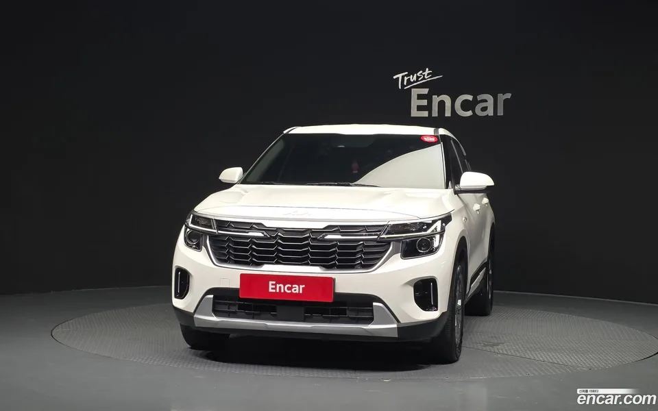 Kia Seltos 1.6 2WD 2024 — thumbnail 3
