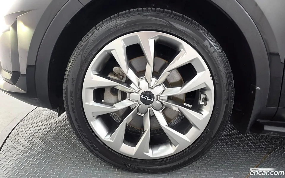 Kia Sorento 2.5T 2WD 2022 — thumbnail 5