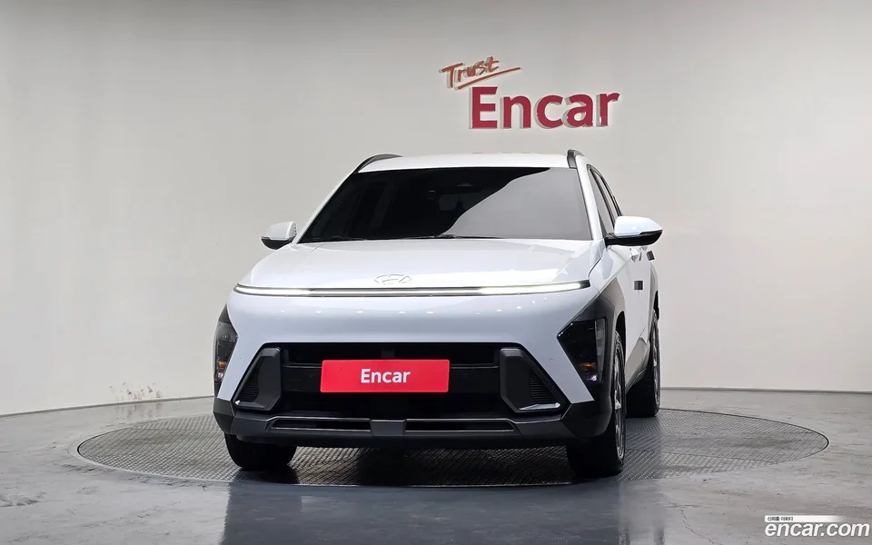 Hyundai Kona 2.0 2WD 2023 — thumbnail 3