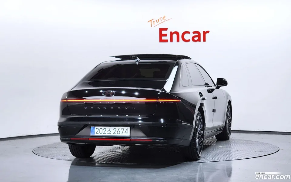 Hyundai Grandeur 2.5 2WD 2025 — thumbnail 4