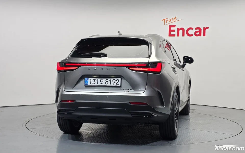 Lexus NX 350h 2025 — thumbnail 4