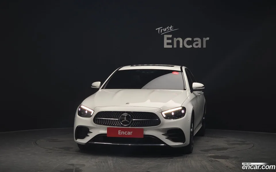 Mercedes-Benz E-Class E250 AMG Line 2022 — thumbnail 3