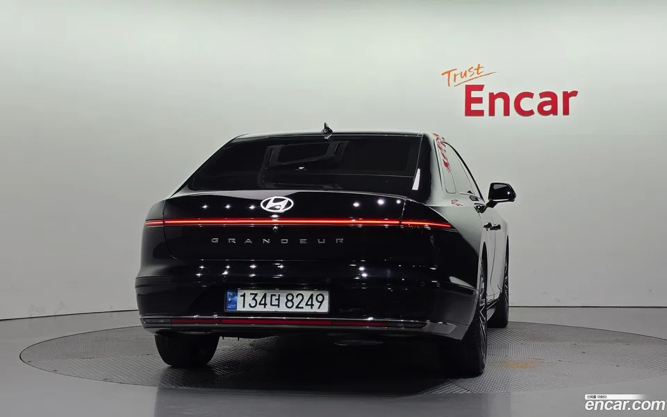 Hyundai Grandeur 2.5 2WD 2023 — thumbnail 4
