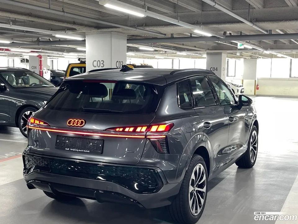 Audi Q3 TFSI S Line 2026 — thumbnail 3