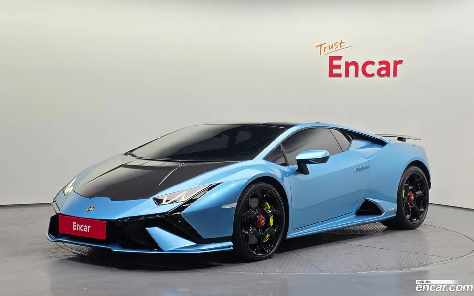 Lamborghini Huracan LP640-2 2023 — photo 1, buy with delivery to Moscow