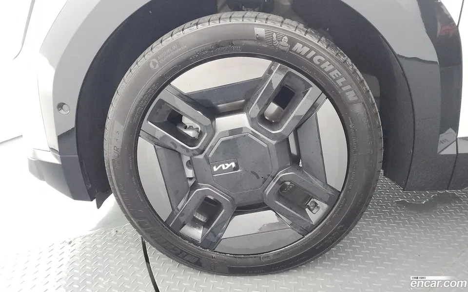 Kia EV9 4WD 2024 — thumbnail 5