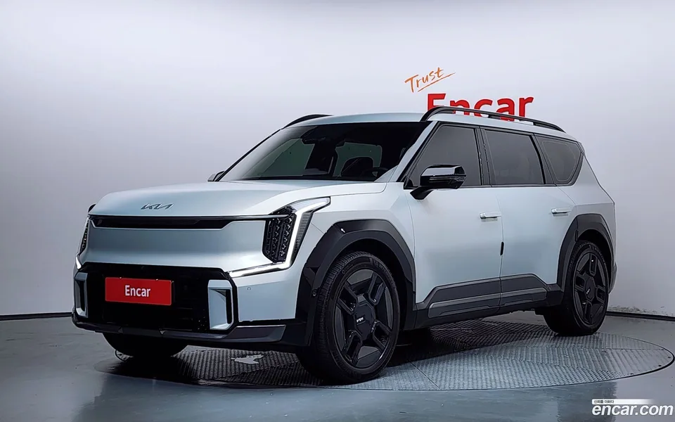 Kia EV9 4WD 2024 — photo 1, buy with delivery to Moscow