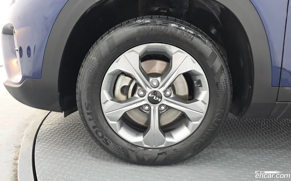 Kia Seltos 1.6 2WD 2023 — thumbnail 5