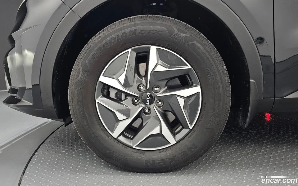 Kia Sorento HEV 1.6 2WD 2023 — thumbnail 5