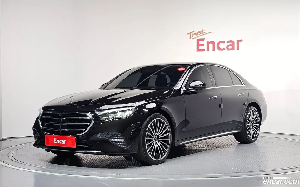 Mercedes-Benz E-Class E220d 4MATIC 2024 — photo 1, buy with delivery to Moscow