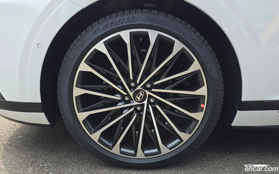 Hyundai Grandeur Hybrid 2025 — thumbnail 2