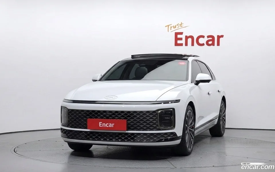 Hyundai Grandeur Hybrid 2025 — thumbnail 3