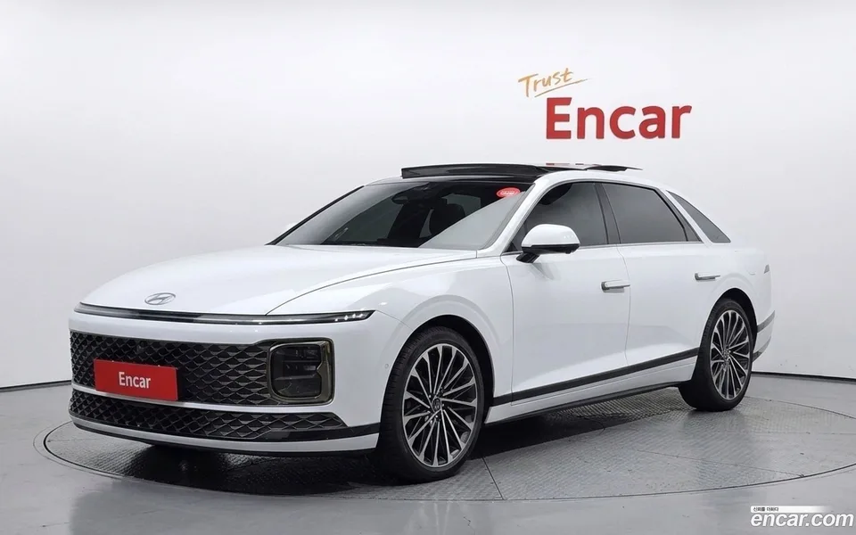 Hyundai Grandeur Hybrid 2025 — photo 1, buy with delivery to Moscow